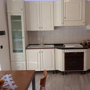 Appartement Entire Flat, Independent Entrance, 20 Mins To Bgy - Bergamo Milan Airport