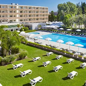 Отель Crowne Plaza St. Peter's By Ihg